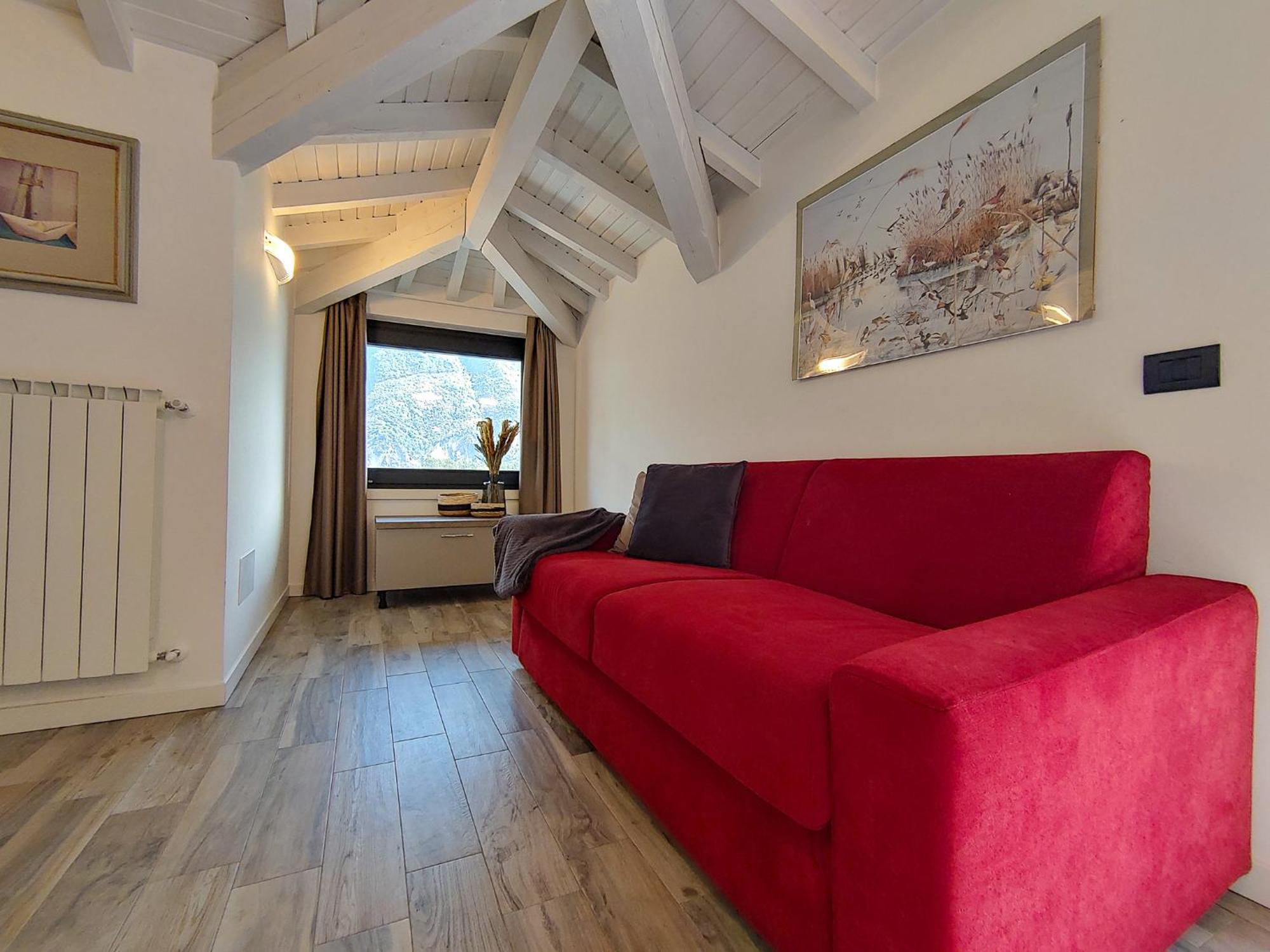 Dascio Silence Ferienwohnung Mit Panorama Balkon Bagian luar foto