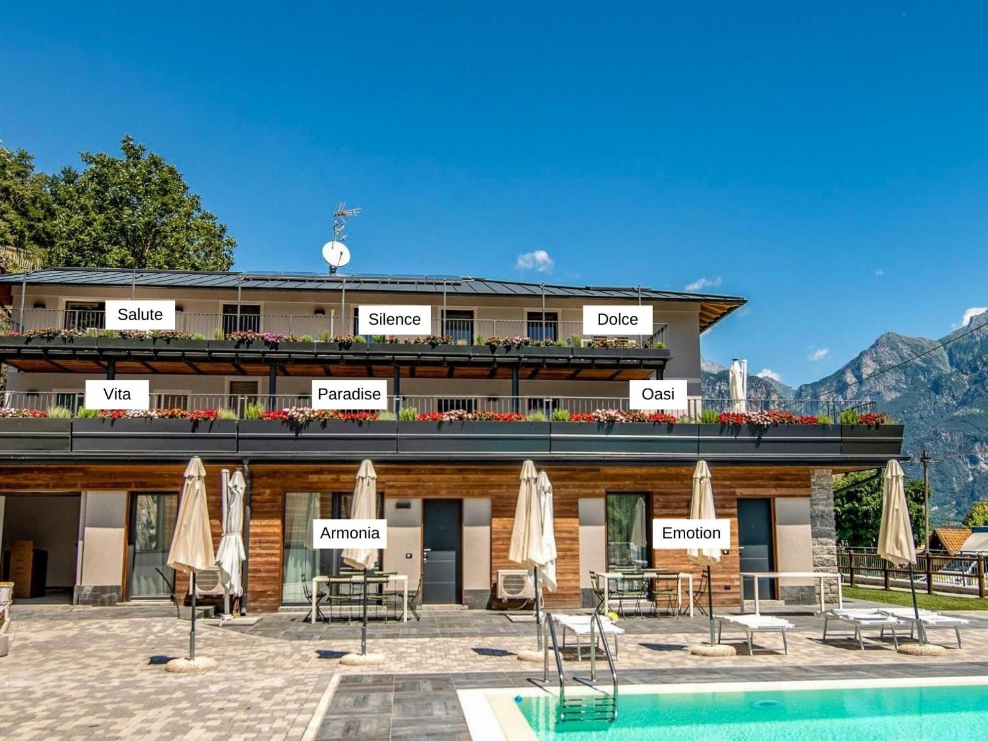 Dascio Silence Ferienwohnung Mit Panorama Balkon Bagian luar foto